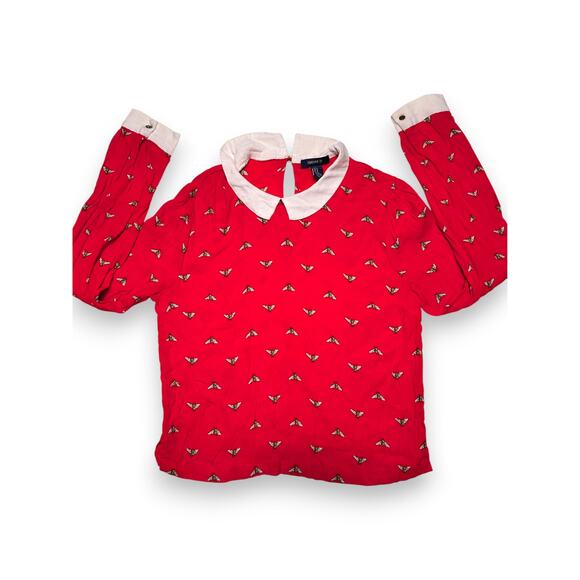 Forever 21 Red Bee Print Peter Pan Collar Blouse Size Medium - Picture 2 of 9